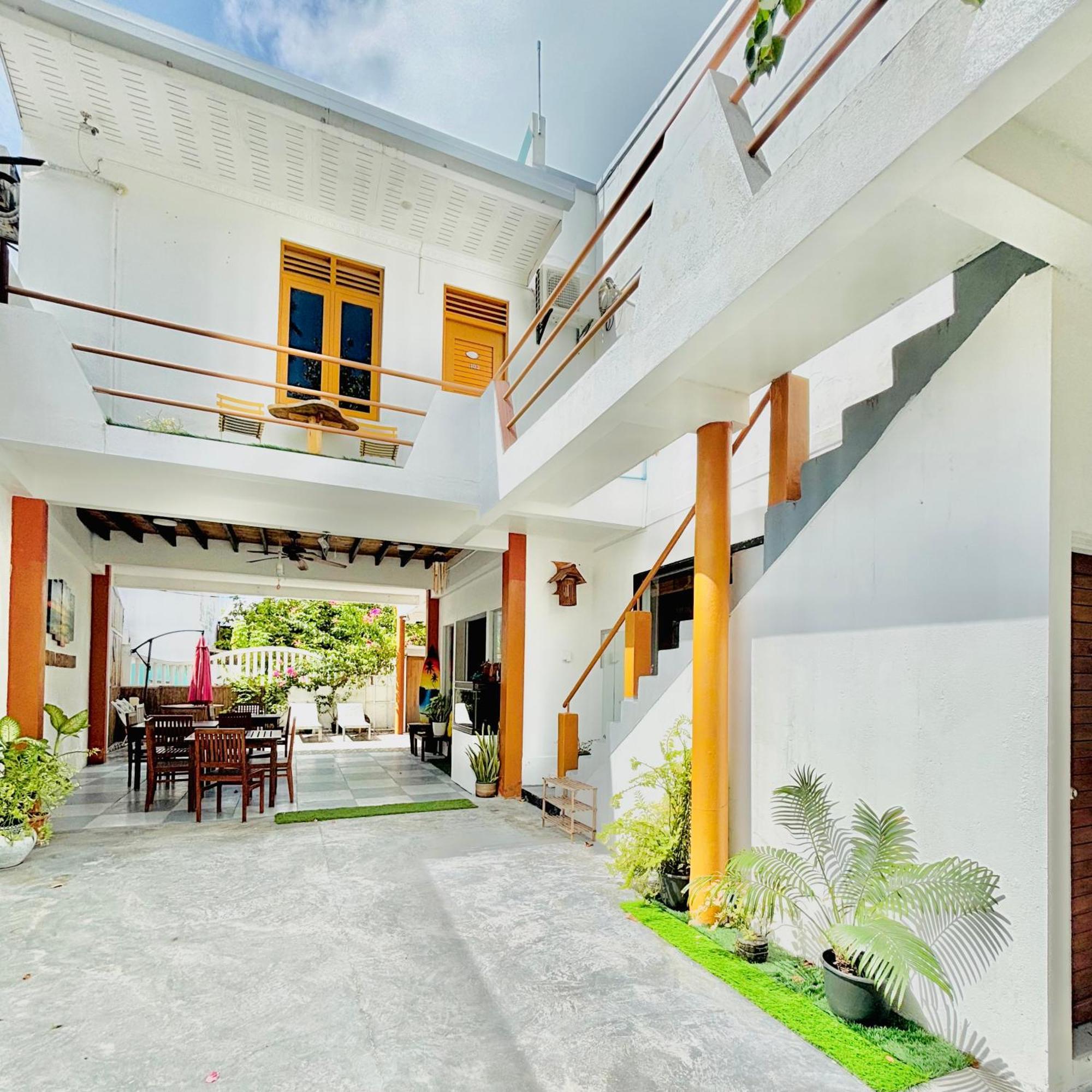 Aloha Inn Himmafushi Exterior photo